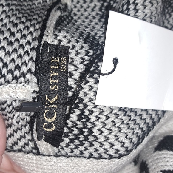 NWT OVERSIZE CARDIGAN - Picture 6 of 7